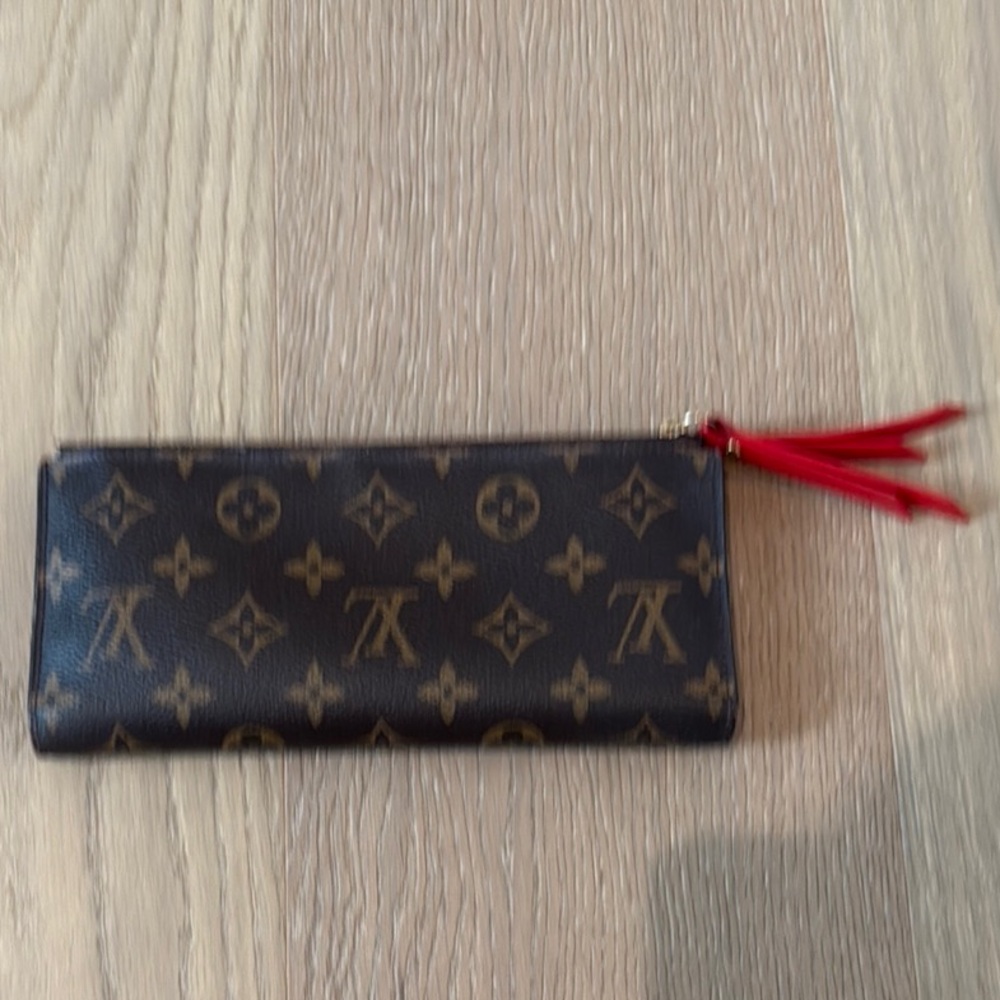 Louis Vuitton Monogram Women's Clutch - Picture 1 of 8